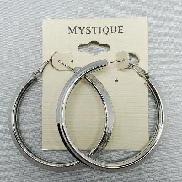 2 PAIRS OF MYSTIQUE GOLD SILVER HOOP EARRING - Picture 2 of 5
